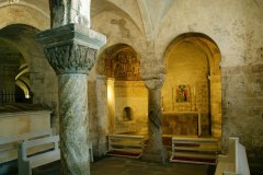 Chapels-in-the-Crypt6